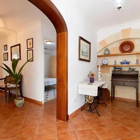 Fina * קאלה אן בלאנס